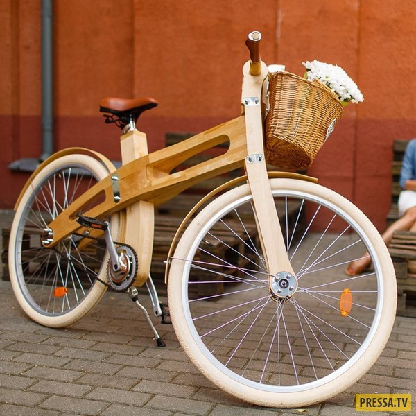 Білоруси почали випускати дерев’яні велосипеди