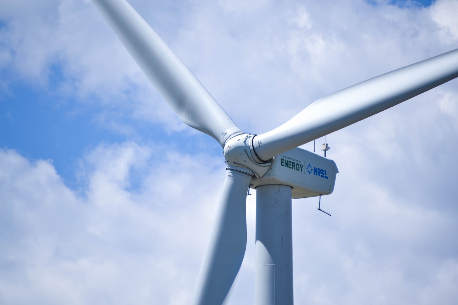 Турецька компанія побудує вітрову електростанцію на Півдні Україні