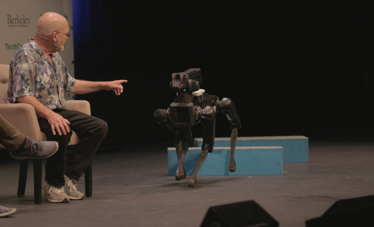 «Мамо, купи робопесика»: Boston Dynamics у 2019-му почне продавати роботів