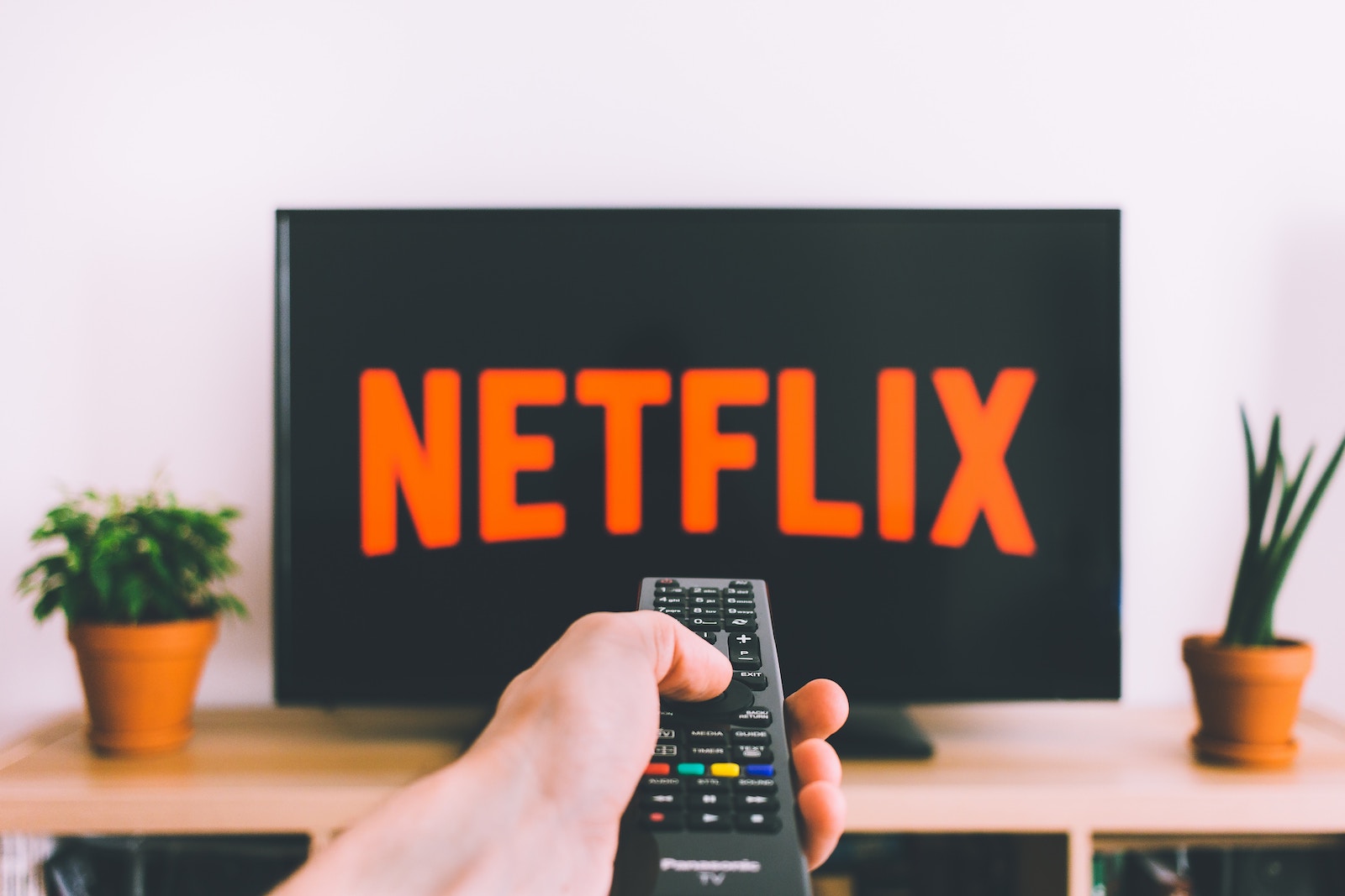🤨 Netflix bratyme platu z korystuvačiv, jaki diljaťsja z inšymy svoїmy paroljamy vid akauntiv