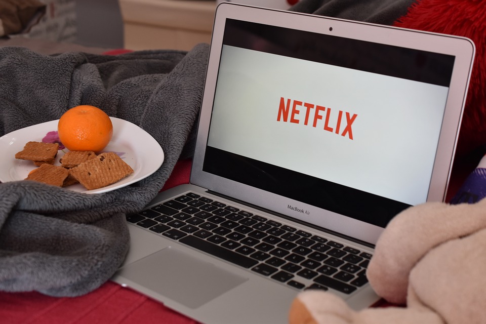 😲 Forbes opublikuvav spysok najpopuljarnišyh serialiv Netflix ćogo lita