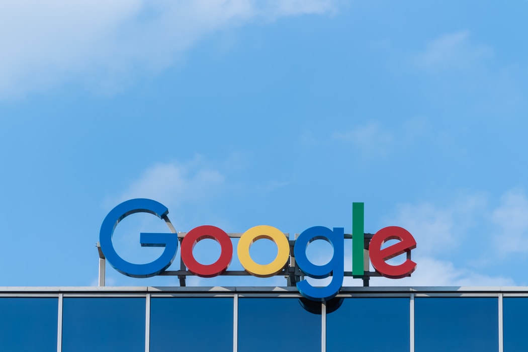 🔍 Як працює пошук Google. Перевага великим компаніям та чорні списки сайтів — WSJ