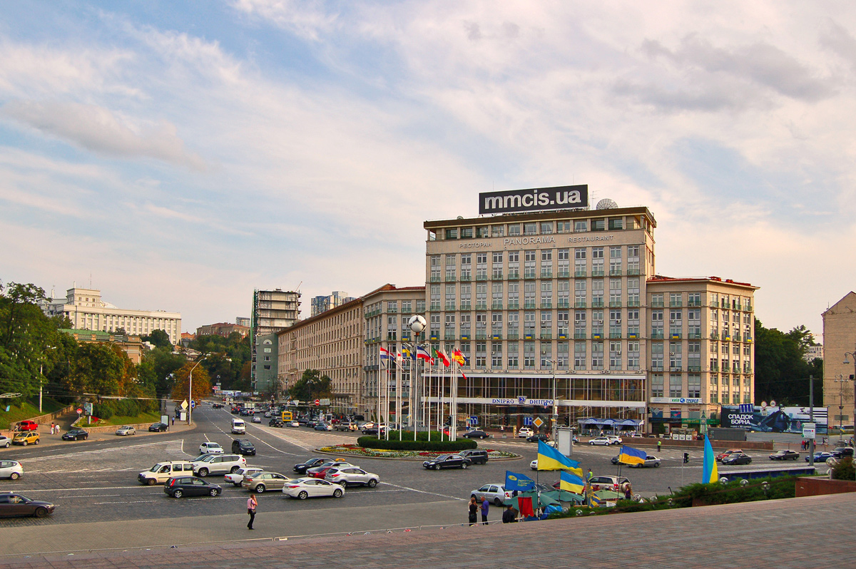 🏨 Готель «Дніпро» продали за 1,111 млрд грн