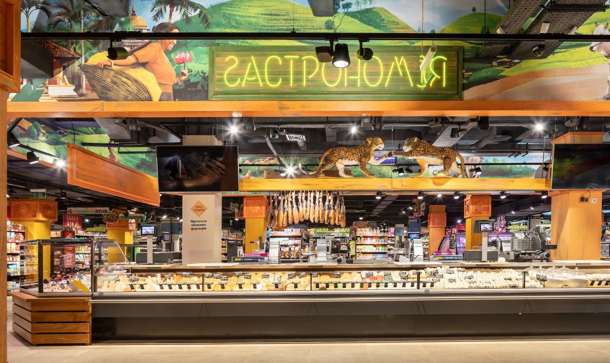 🐲 У Києві відкрили дизайнерський супермаркет «Сільпо» за підтримки уряду Шрі-Ланки