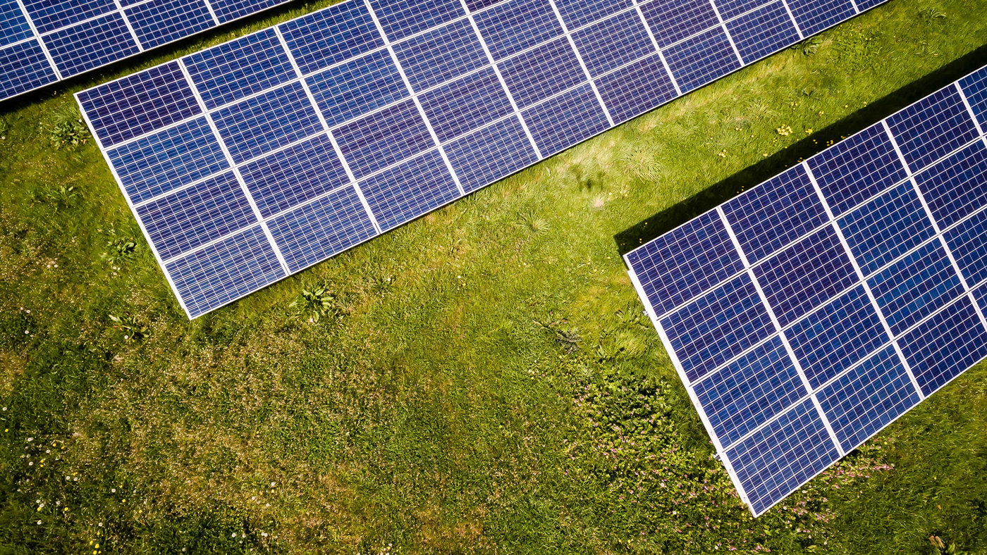 ☀️ В Україні створили сонячну електростанцію у вигляді куба — Cuber