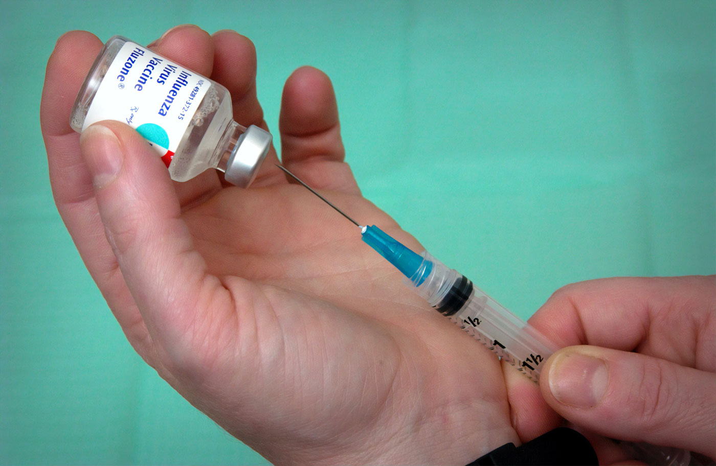 💉 Negatyvno, pozytyvno, nejtraľno: jak socmereži reagujuť na vakcynaciju 