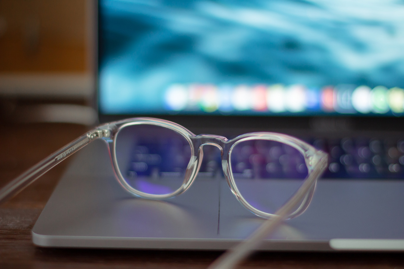 🤓 Xiaomi запатентували окуляри, що лікують депресію та головний біль