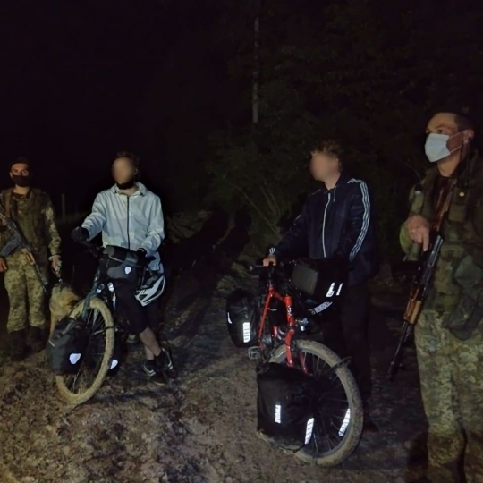 🤪 Двоє німецьких велосипедистів незаконно перетнули кордон, бо думали, що Україна в ЄС