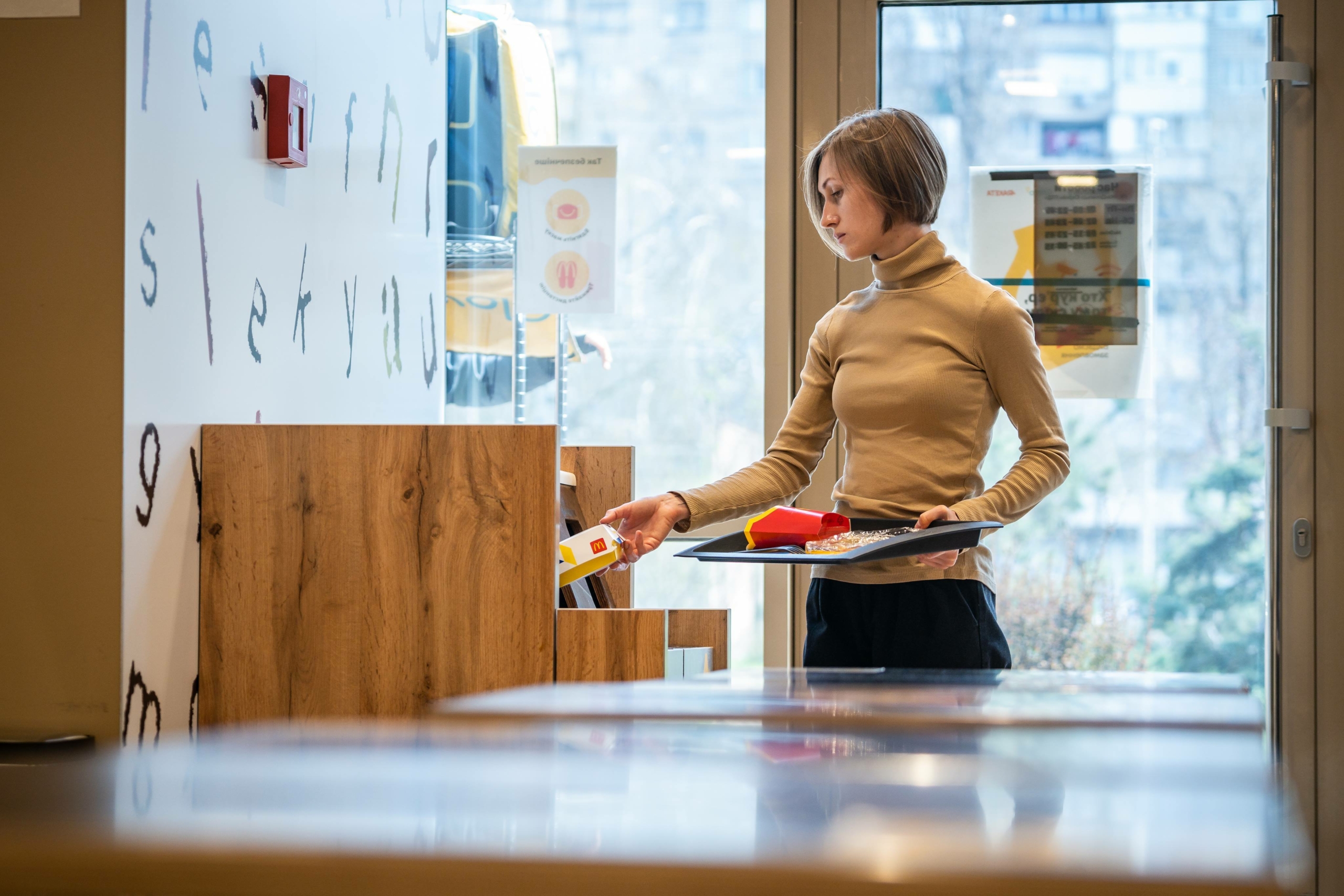 ♻️ U vsih restoranah MakDonaľdz v Ukraїni vvely sortuvannja i pererobku vidhodiv