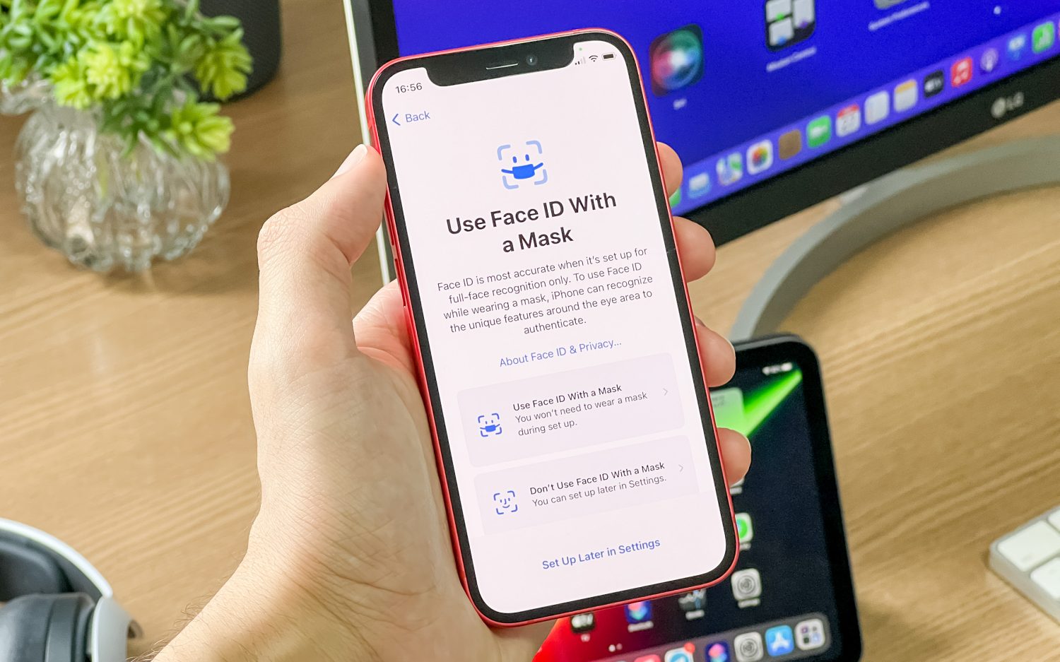 😷 З новою версією iOS можна розблокувати iPhone за допомогою Face ID, не знімаючи маску