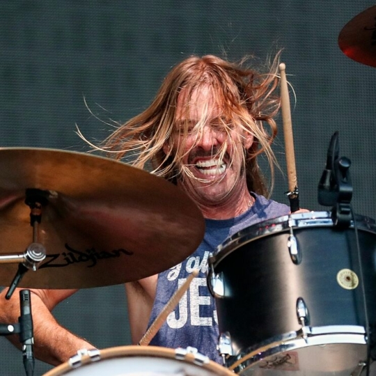 😢 Pomer barabanščyk gurtu Foo Fighters Tejlor Gokinz