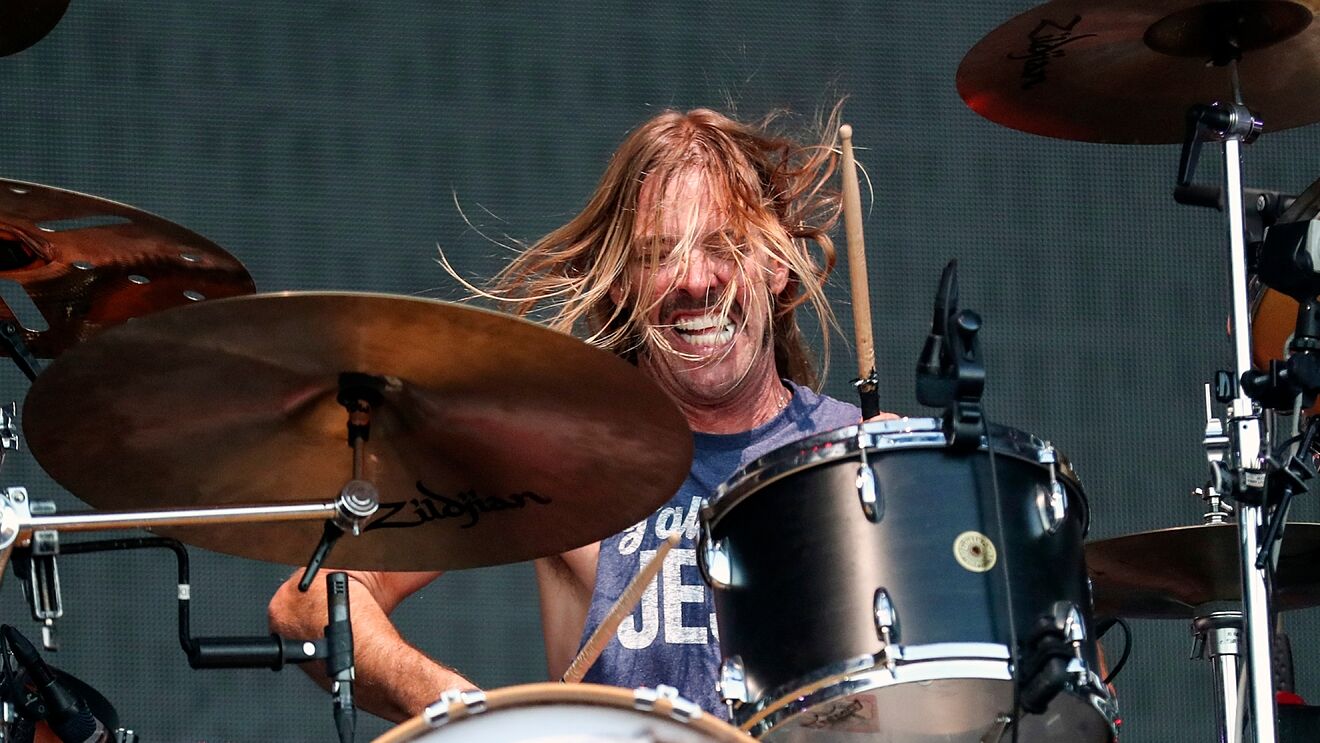 😢 Pomer barabanščyk gurtu Foo Fighters Tejlor Gokinz