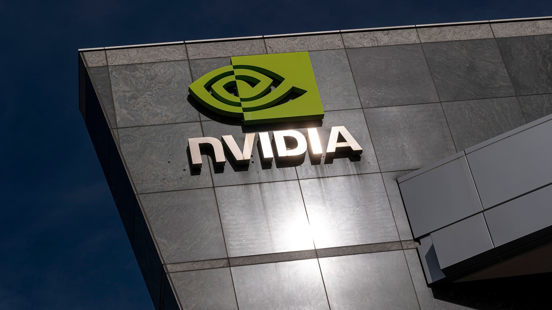🤯 NVIDIA та AMD планують випустити ARM-процесори для ПК у 2025 році