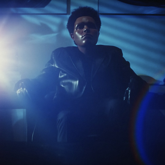 🎧 The Weeknd випустив новий кліп на пісню Is There Someone Else?