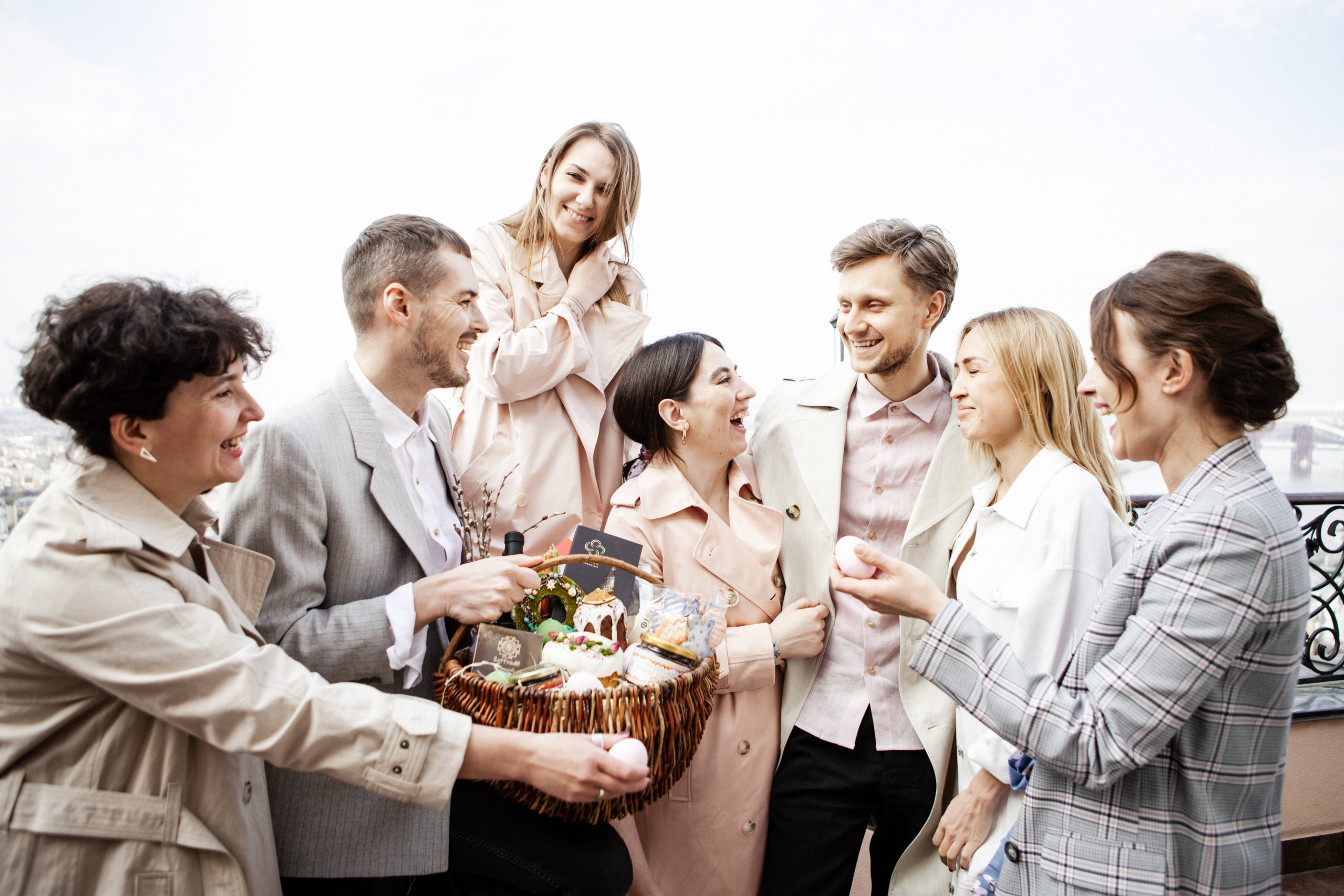 Vsi. Svoї ta Kind Hamper proponujuť velykodni gastronomični nabory vid lokaľnyh brendiv. Ščo ce i jak zamovyty