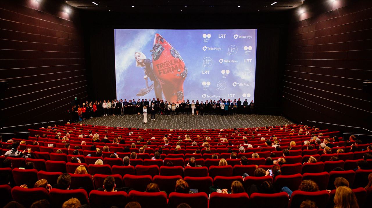 💪🏻 Ukraїnśka kreatyvna agencija rozrobyla ajdentyku lytovśkogo serialu Troll Farm dlja Berlinale 2023